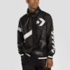 Chaqueta con capucha y logotipo deportiva informal Negra