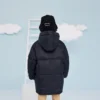 Chaqueta larga con capucha y logotipo, tallas asiáticas «Negro-Blanco»
