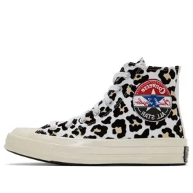 Chuck 70 Hi «Logo Play – Desert Ore»