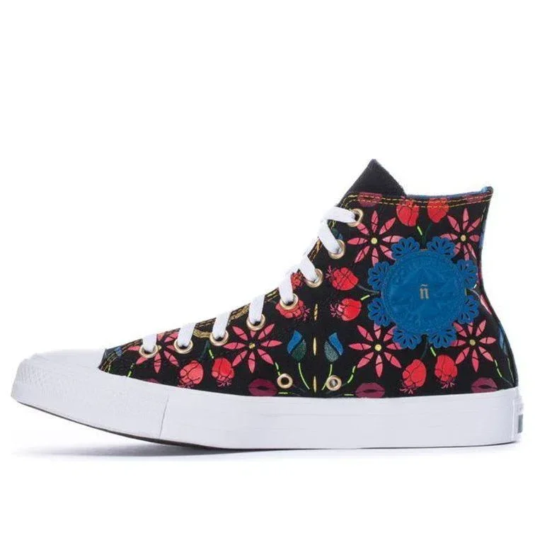 Chuck Taylor All Star High «Mi Gente Capsule – Estampado floral otomí» Chuck Taylor All Star High «Mi Gente Capsule – Estampado floral otomí»