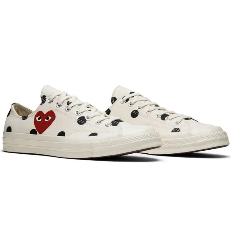 Converse x COMME des GARCONS PLAY Chuck 70 Low «White Polka Dot» Converse x COMME des GARCONS PLAY Chuck 70 Low «White Polka Dot»