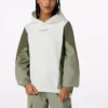 Sudadera con capucha holgada de punto con colores contrastantes irregulares, estilo retro, en blanco